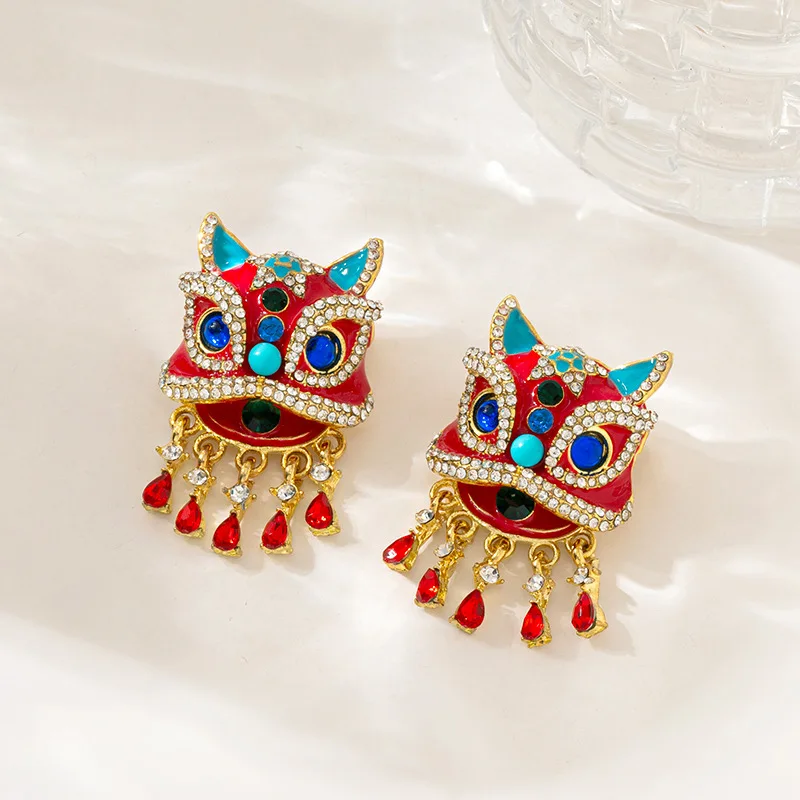 Брошь «Пробуждение льва» в китайском стиле для женщин — легкий роскошный высококачественный красный праздничный аксессуар для корсажа для танца льва