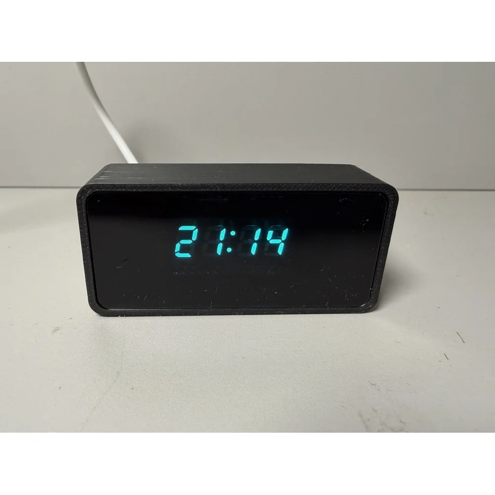 USB Powered Vacuum Fluorescent Display Clock with Compact 68x32x23mm Design for Desktop Bedside or Auto Dashboard