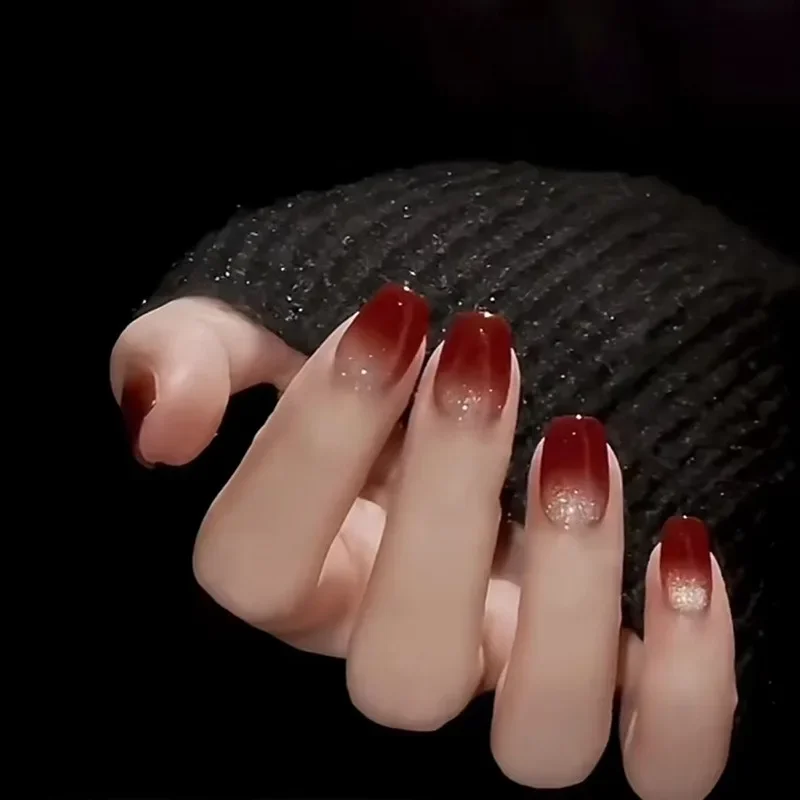 

24 Pcs Medium Short Sweet Fake Nails Simple Cheap Nail Tips Glued Nails 2025 Red Gradient Cat Eye Self-adhesive Press on Nails
