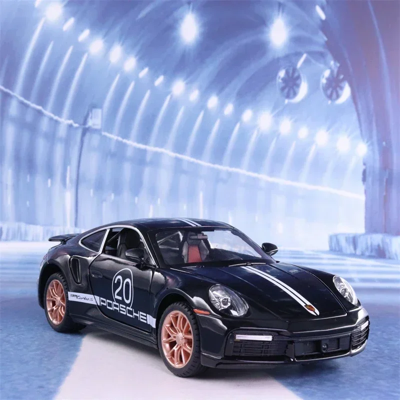 1:24 Porsche 911 Turbo S coche deportivo simulación Diecast Metal aleación modelo coche sonido luz tirar hacia atrás colección niños juguete para regalo F419