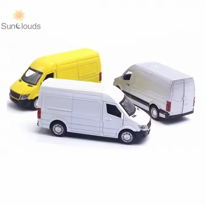 Interesting child die-casting 4-door door simulation business van model, sound and light car toy