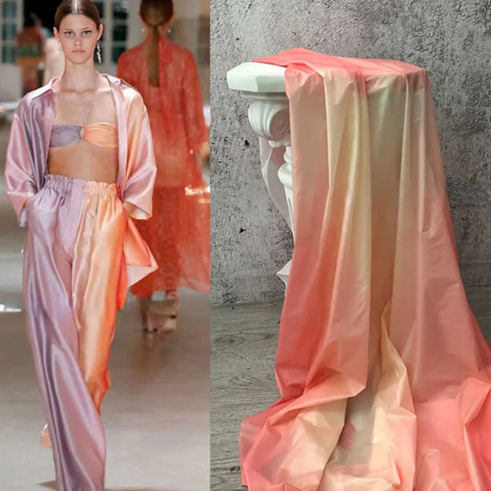 

Photosensitive Fabric Pink Turns White Coated Ultra-thin Jacket Clothing Designer Apparel Sewing Fabrics for Diy Material Cloth