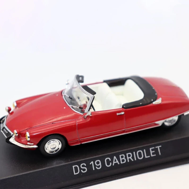 

Norev Diecast Original 1:43 Scale DS 19 Cabriolet 1965 Alloy Model Simulation Decoration Souvenirs Collection Static Display