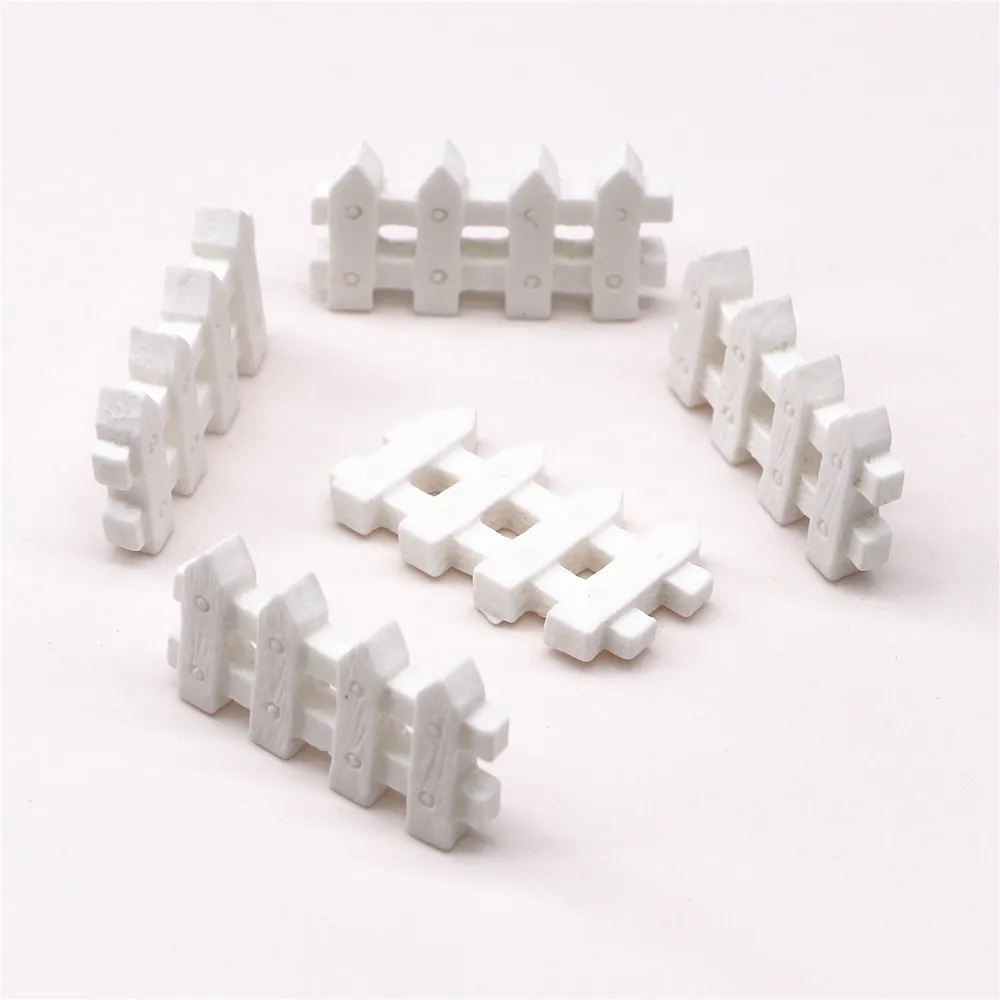 10pcs Kawaii Mini Resin Cow/Fence Figurines Miniatures DIY Home Garden Decoration Accessories