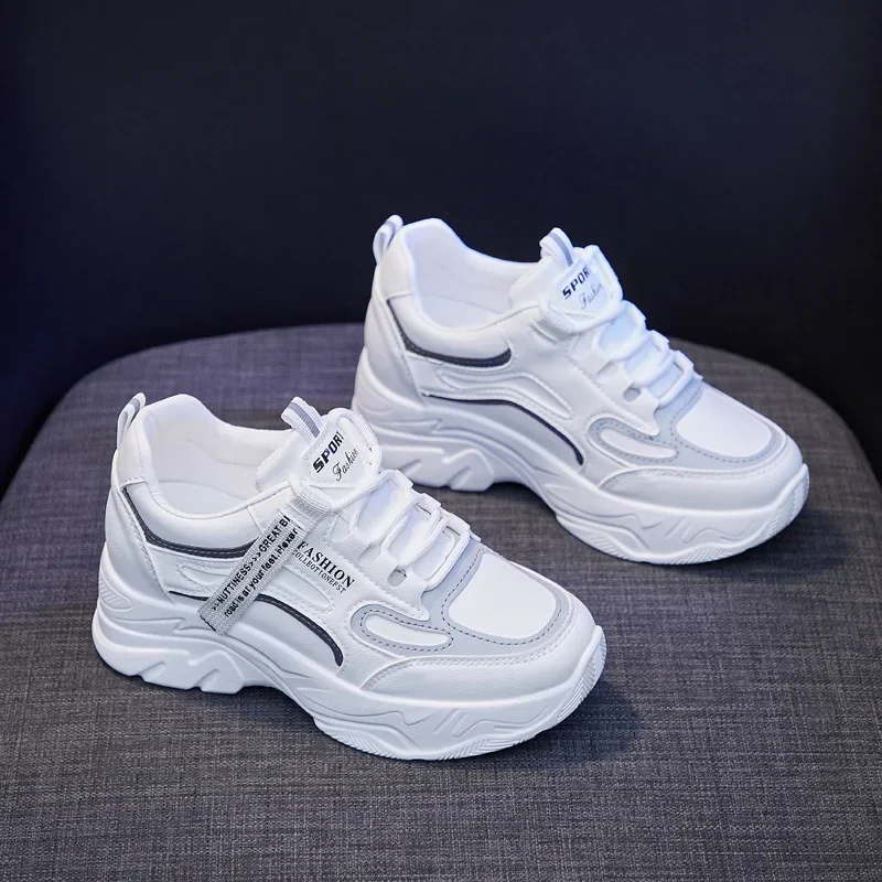 

White Sneakers for Women Platform Tennis Female Inner Height Running Sports Shoes Woman Casual Luxury Designer Vulcanized Shoes