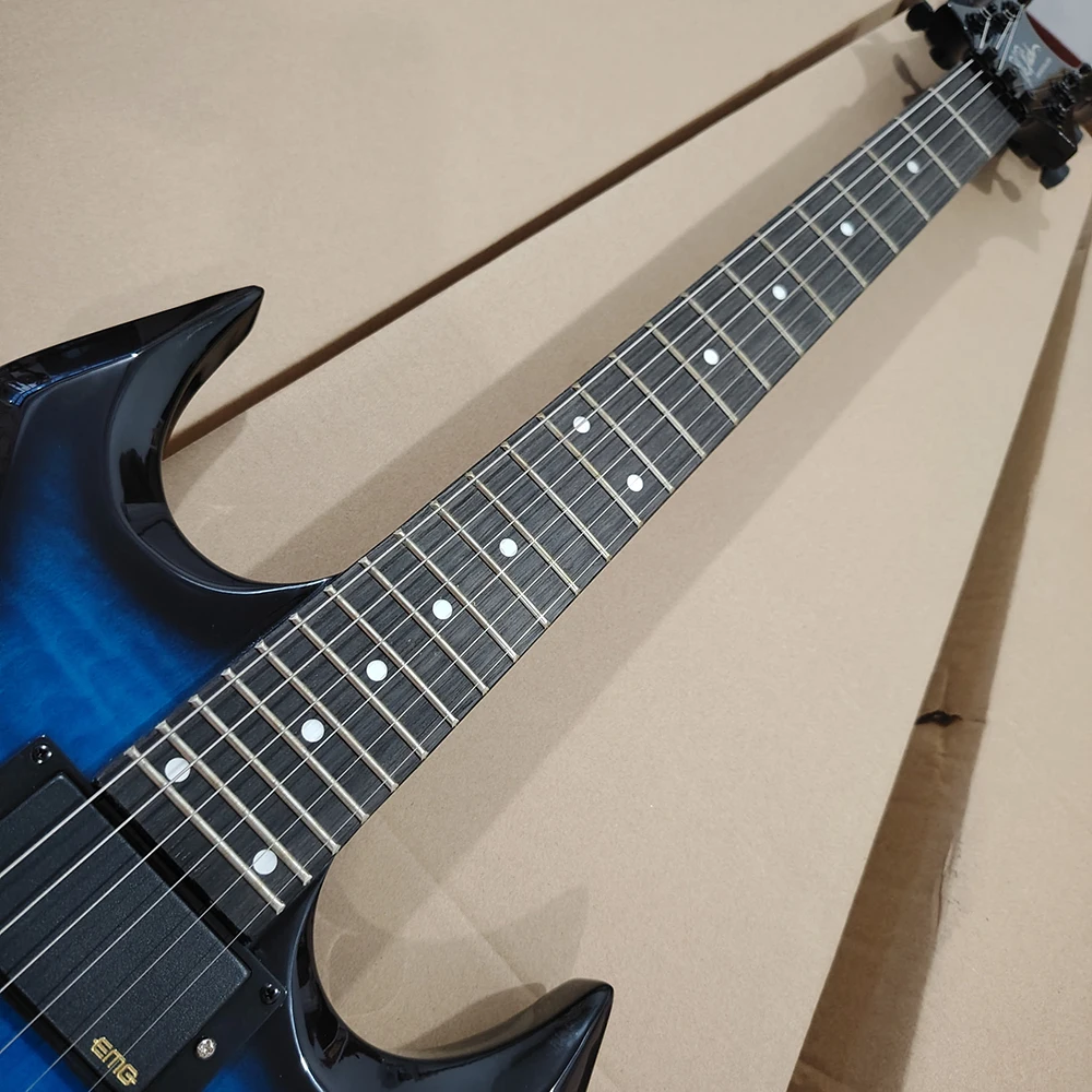 In stock B.C.ICH Blue Flame Maple Top shaped electric guitar, active pickup, need more pictures Contact seller, in stock,