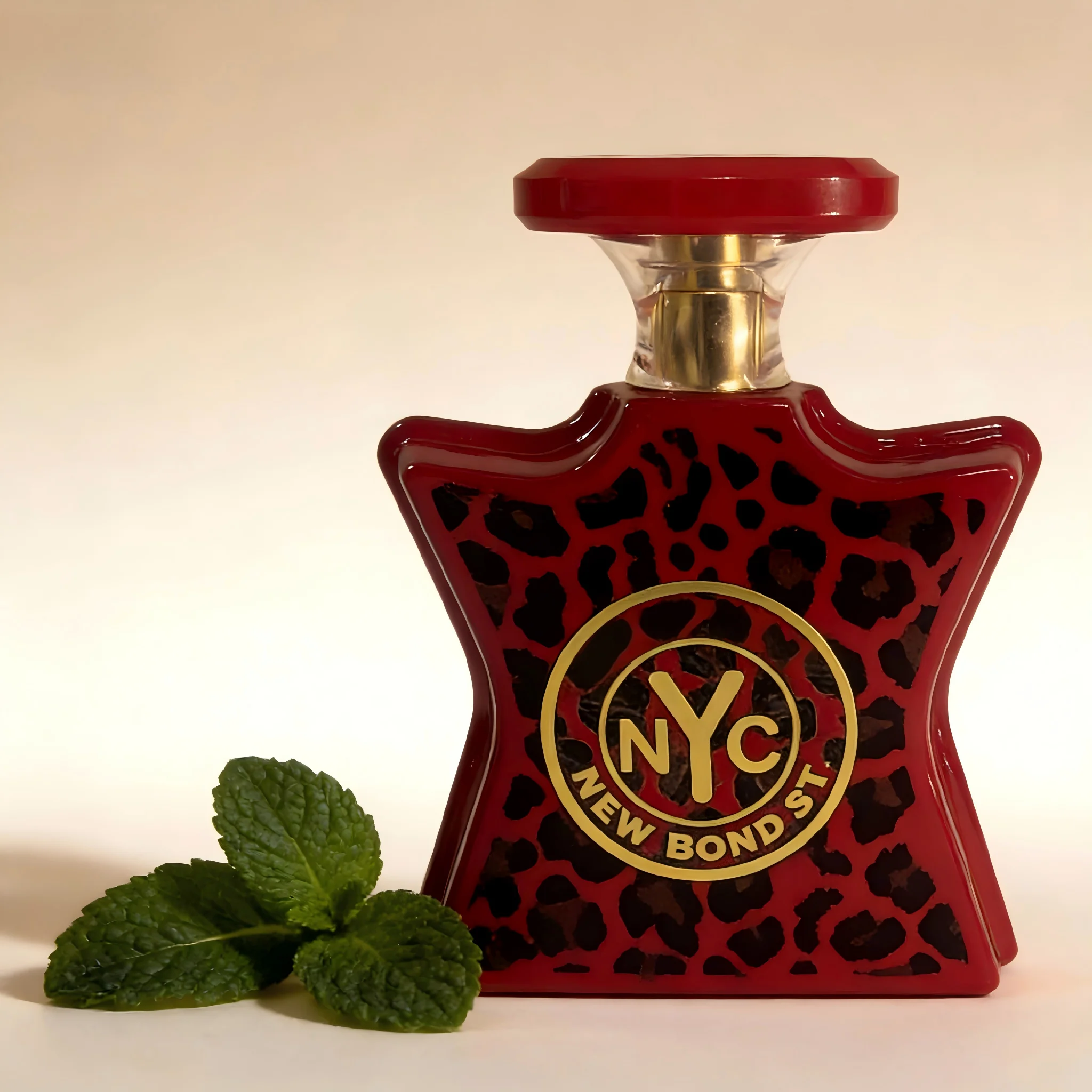 

New Bond St NYC Eau De Parfum Rich Amber & Leather Notes Perfect Present for Special Occasions
