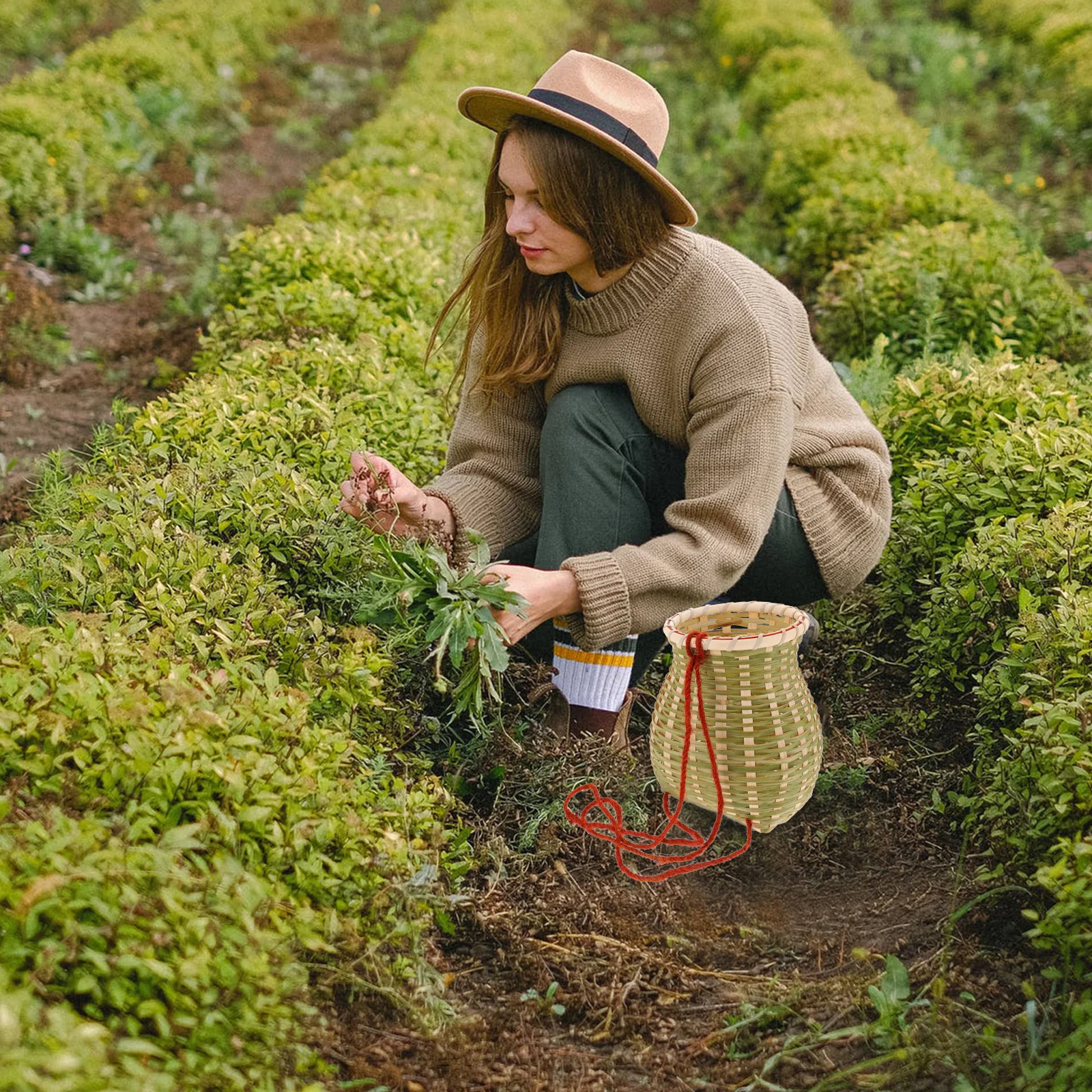 

Bamboo Woven Small Basket Ethnic Style Storage Decorative Back Basket For Kids Dance Prop Outdoor Picnic Portable Knapsack