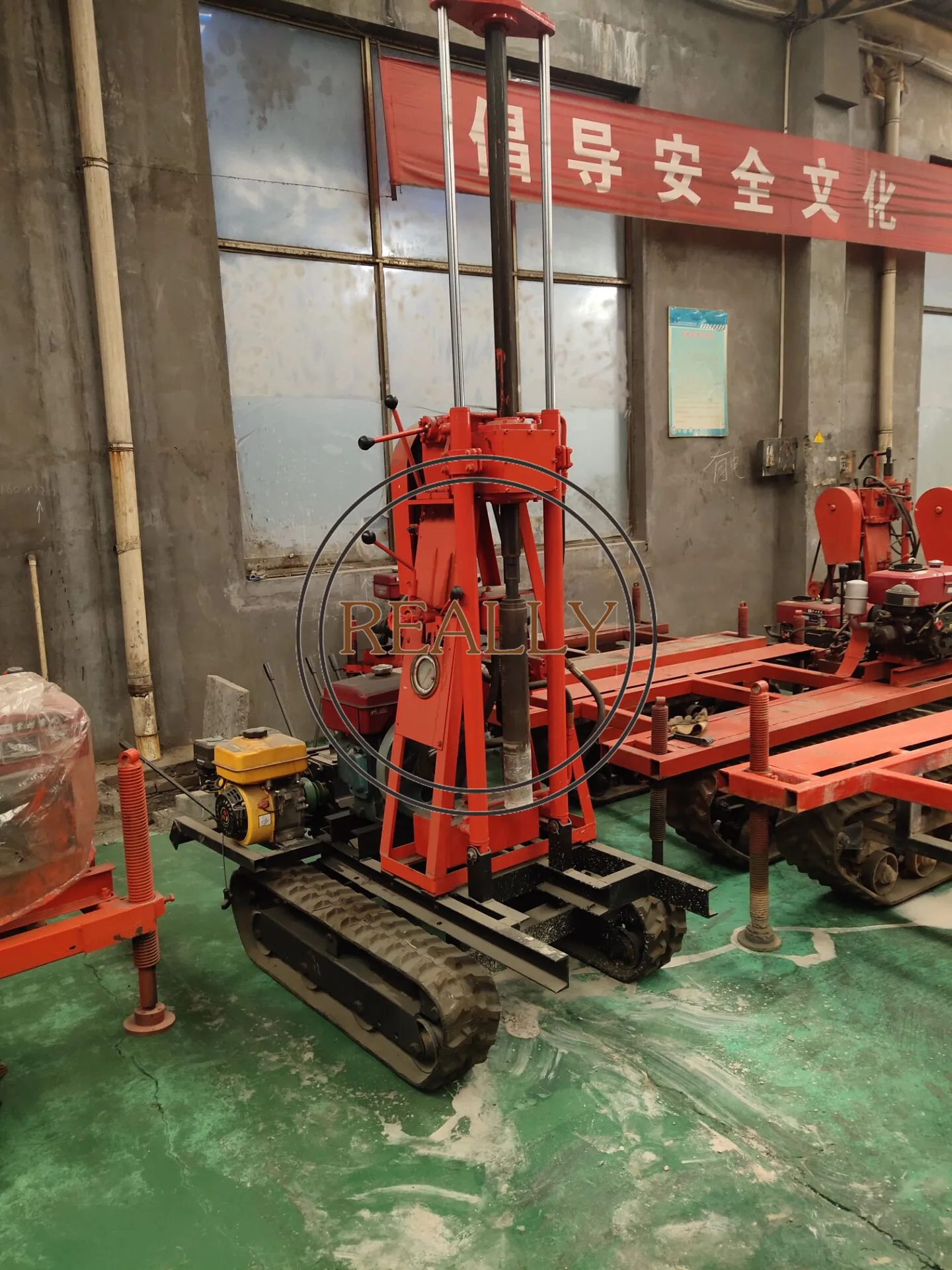 OEM Water Drilling Rig Diesel Exploration Mine Drilling Rig Machine Soil Investigation Hydraulic Core Powered Borehole Digging