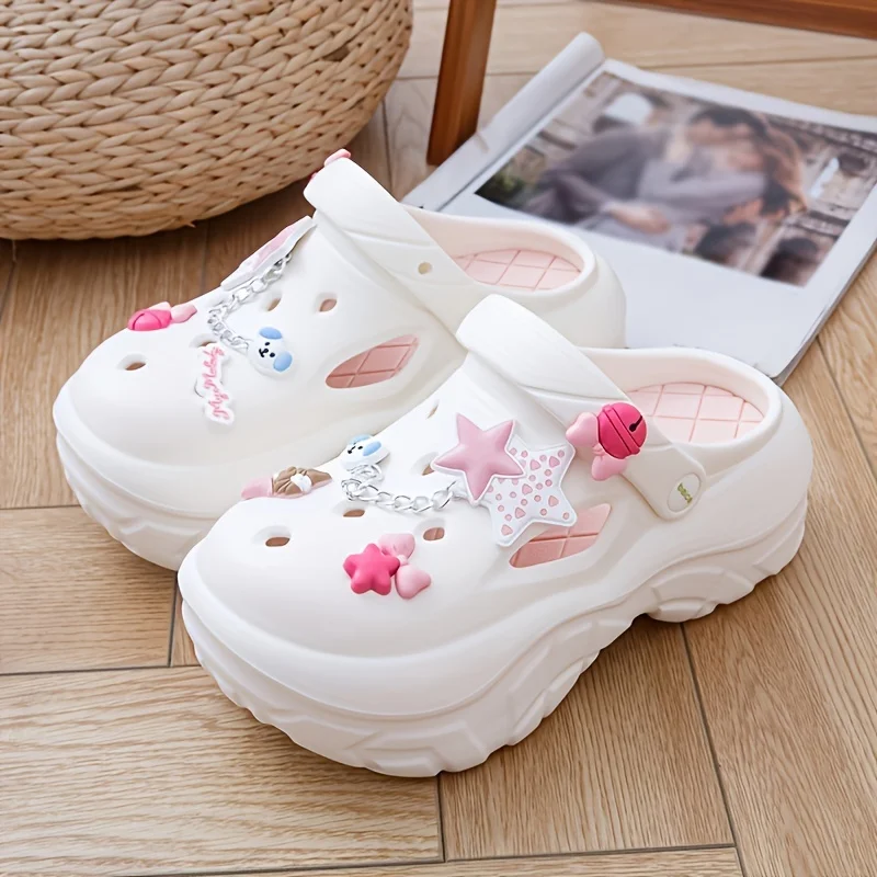 Zuecos de plataforma para mujer, sandalias de EVA antideslizantes con punta cerrada, dijes Kawaii, toboganes de playa para jardín interior y exterior