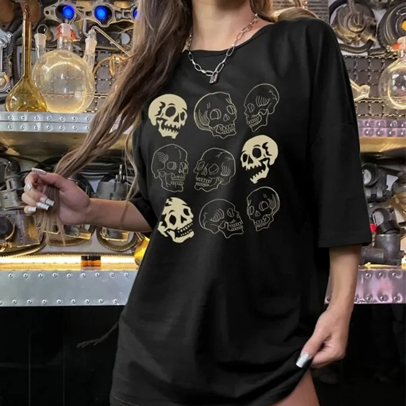 Gothic Women's T-Shirt Skeleton Print Grunge Aesthetic Goth T Shirt Dark Edgy Fashion Streetwear Graphic Tee Unisex Couple Tops