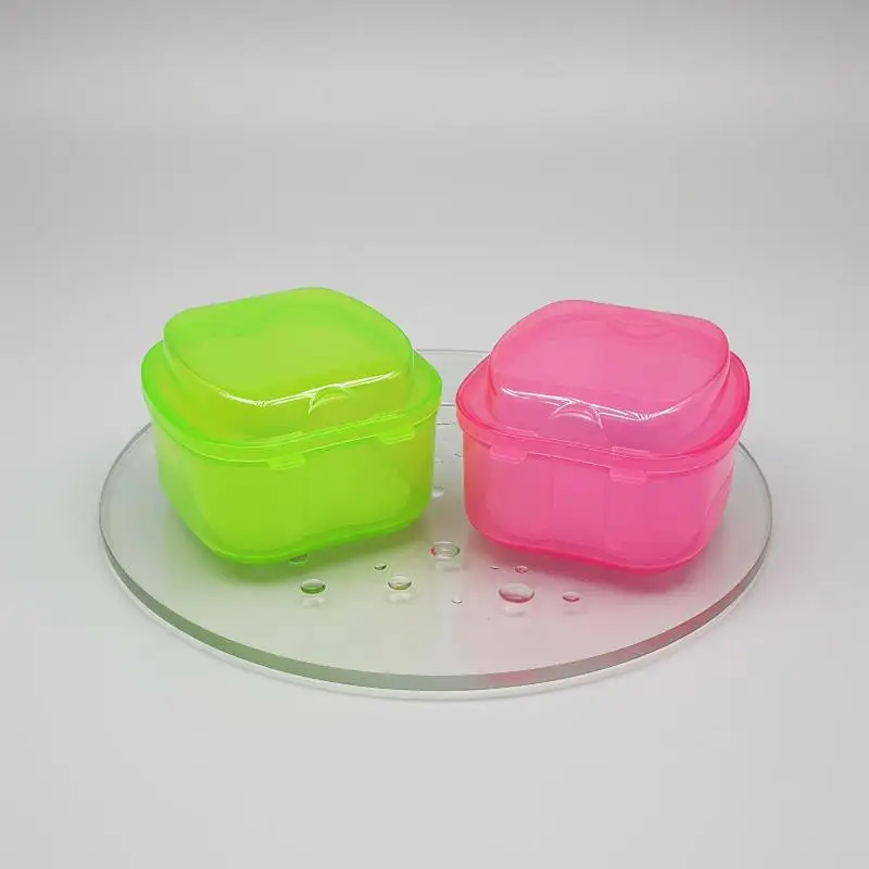 Multi-purpose Clear Denture Retainer Case Portable Storage Box for Aligners Mouth Guards Dentures Travel Use