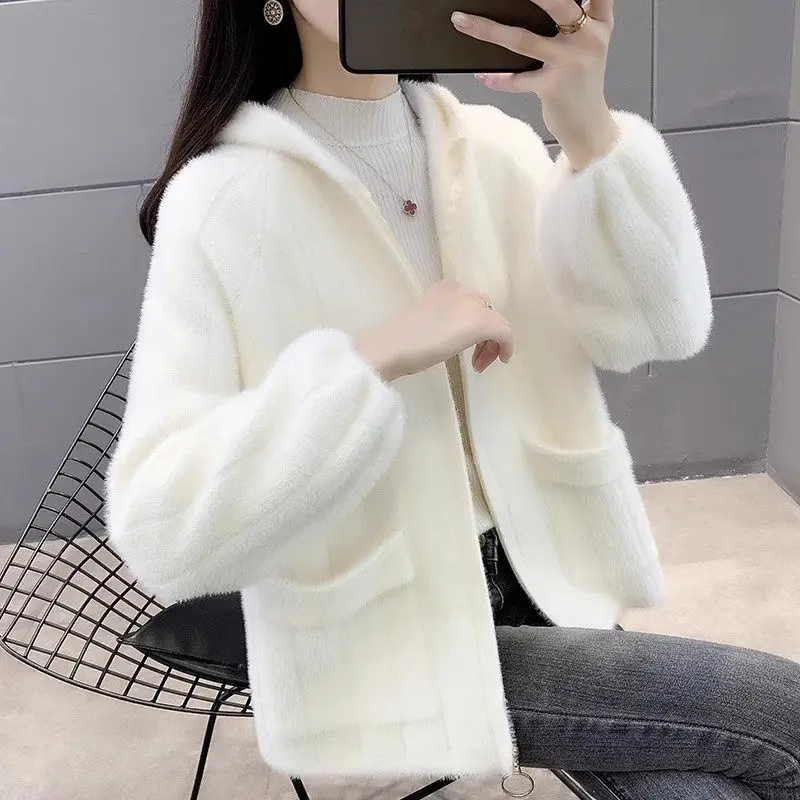 

Spring And Autumn Mink Fleece Knitted Solid Color Cardigan 2023 New Top Fashionable Women's Large Size Hooded Zipper Coat Z1428