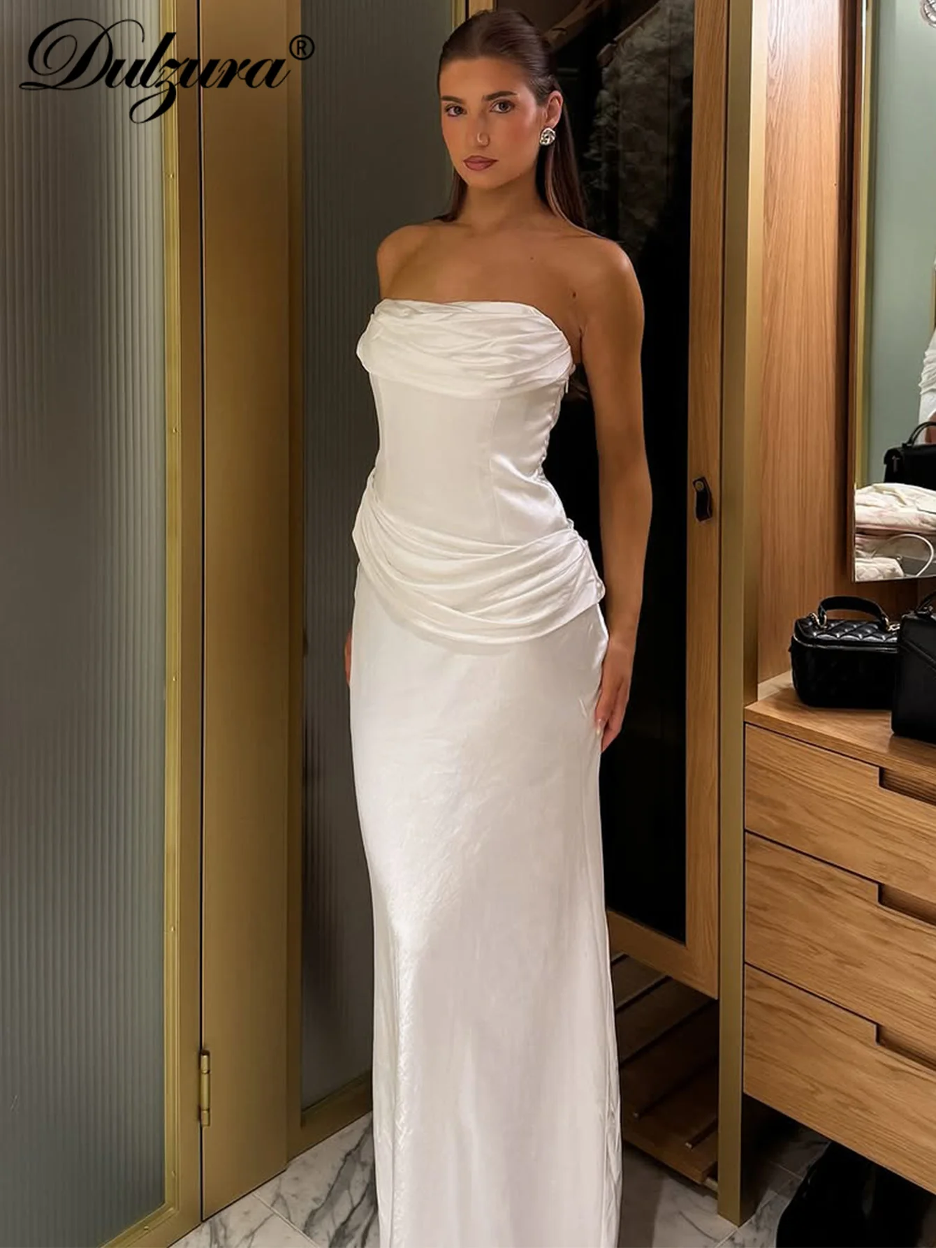 เดรสยาวผ้าซาตินรัดรูปทรงเข้ารูป ซิปหลัง ผ้ารัช ดีไซน์เซ็กซี่หรูหรา เหมาะสำหรับงานปาร์ตี้ คลับ งานพรอม เสื้อผ้าฤดูร้อน