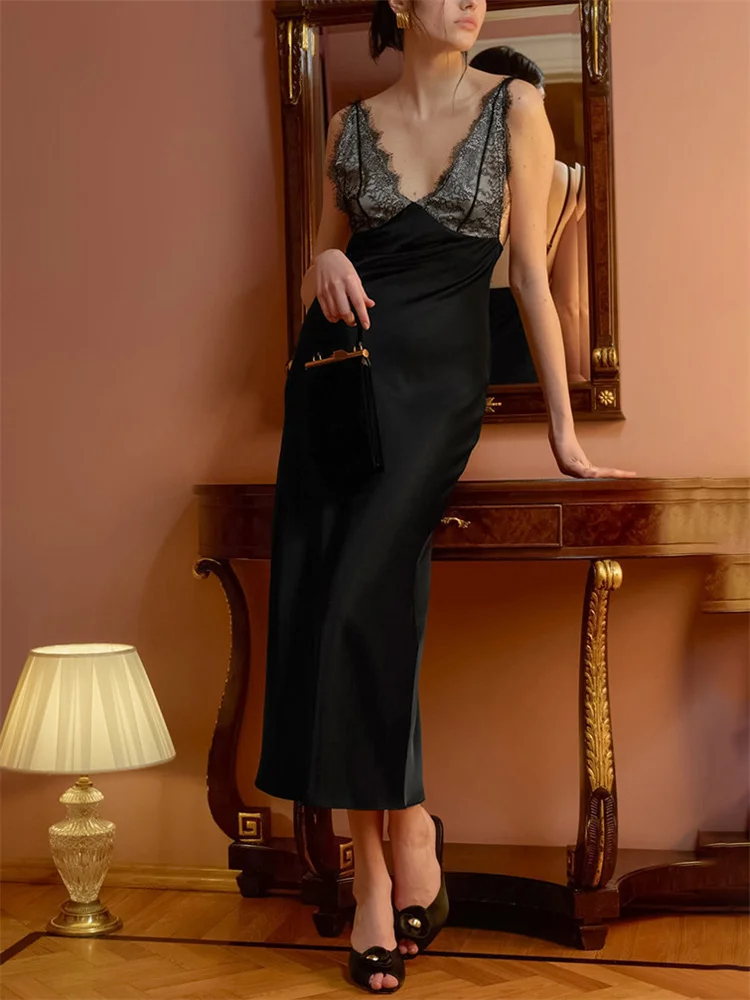 Lace V-Neck Printed Maxi Dress - Backless High-Waist Patchwork