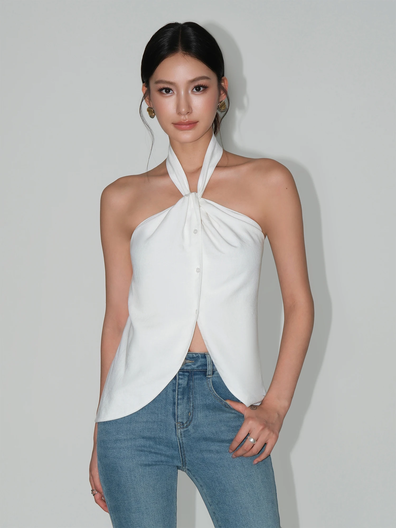 neva-hu-romantique-lettre-ne-sangle-suspendue-gilet-femmes-ete-vetements-de-plein-air-design-sens-torsion-ouvert-fendu-svel-haut