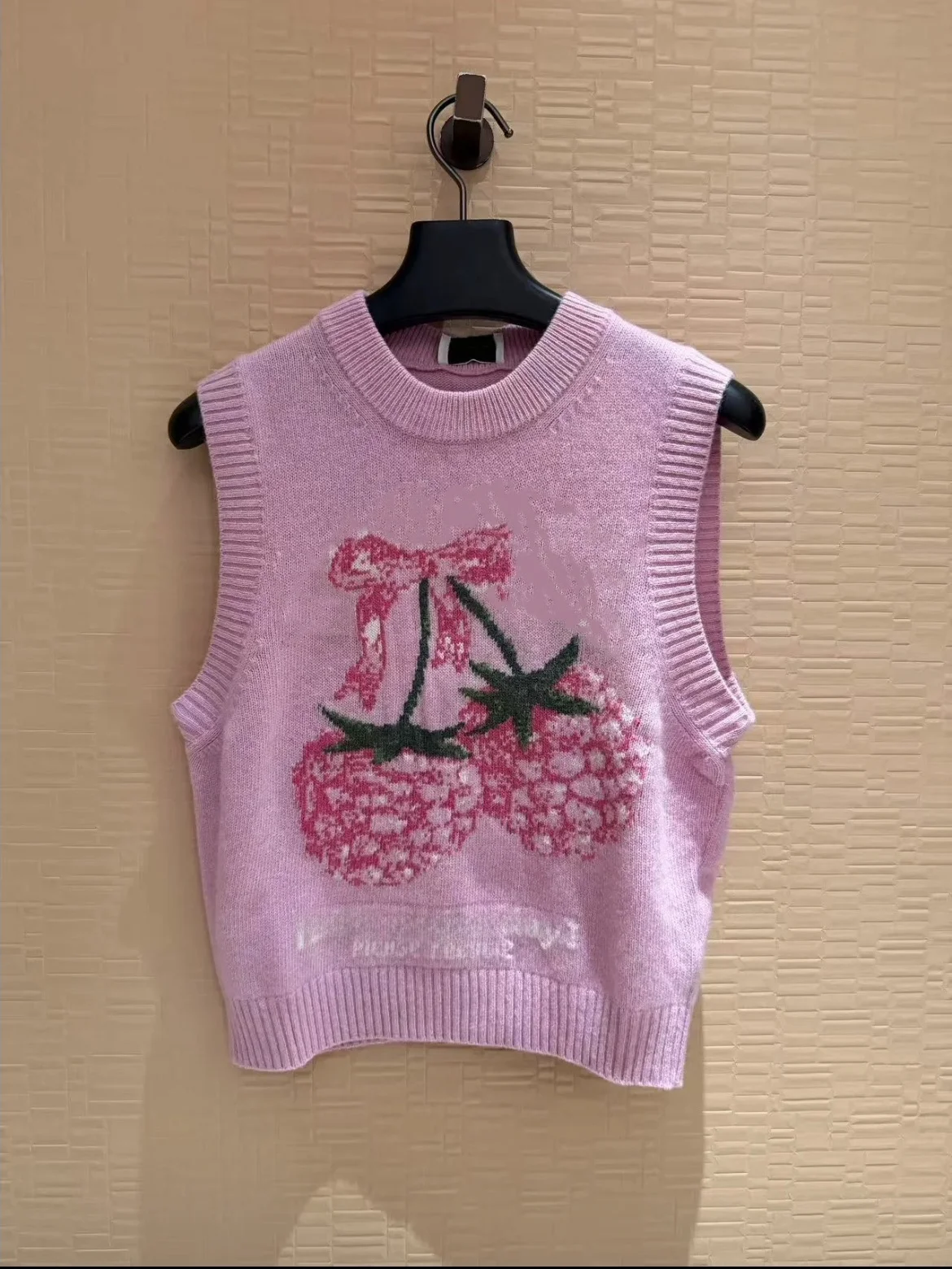 

Cute Style Knitted Vest HEIDD Nordic Small 2026 Spring Summer Pink Raspberry round Neck Sleeveless Woolen Women's Sweater