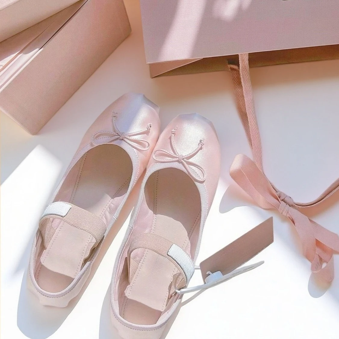 Zapatillas de Ballet de Lujo 26SS, Zapatos de Baile para Mujer, Diseño con Lazo Francés, Zapatos de Ballet Profesionales, Regalos para Fiestas