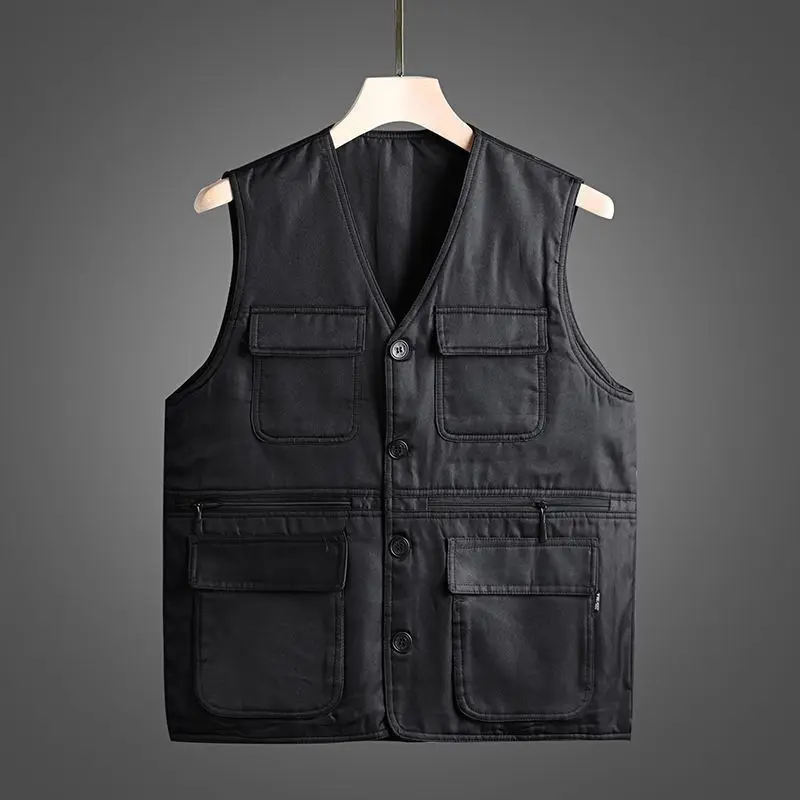 

Men Vests Sleeveless Spring Fashion Multi-pockets V-neck Button Up Streetwear Teenagers Harajuku Jackets Males Waistcoats Q06