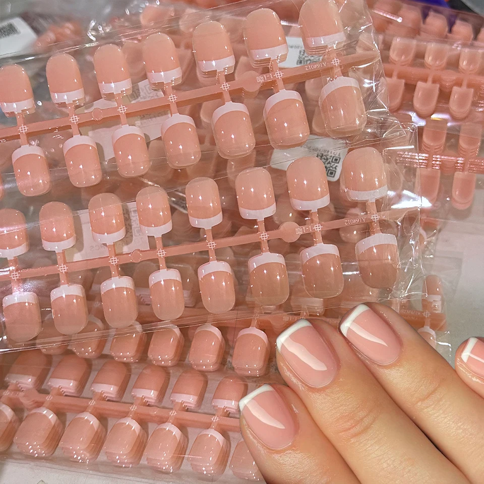 120 piezas de uñas postizas rosas cortas cuadradas francesas blancas, 24 tiras de 5, cobertura completa, acrílicas, simples y ponibles 2