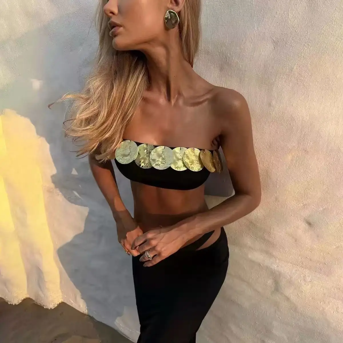 2026 New Women 2‑Piece Bandeau Bikini Swimsuit Gold Metal Disc Decor Strapless Top High‑Cut Bottom Bathing Suit Beach Swimwear