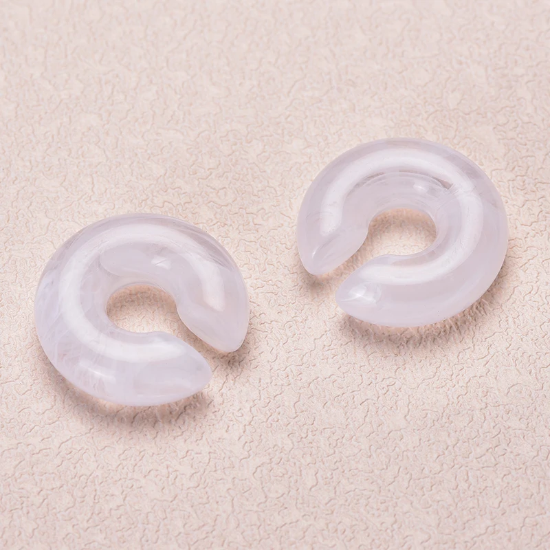 1 Paar einfache glatte Kreis runde Ohrclips für Frauen C-Form Harz ohne Piercing gefälschte Knorpel Ohrstulpe Schmuck – Detail 11