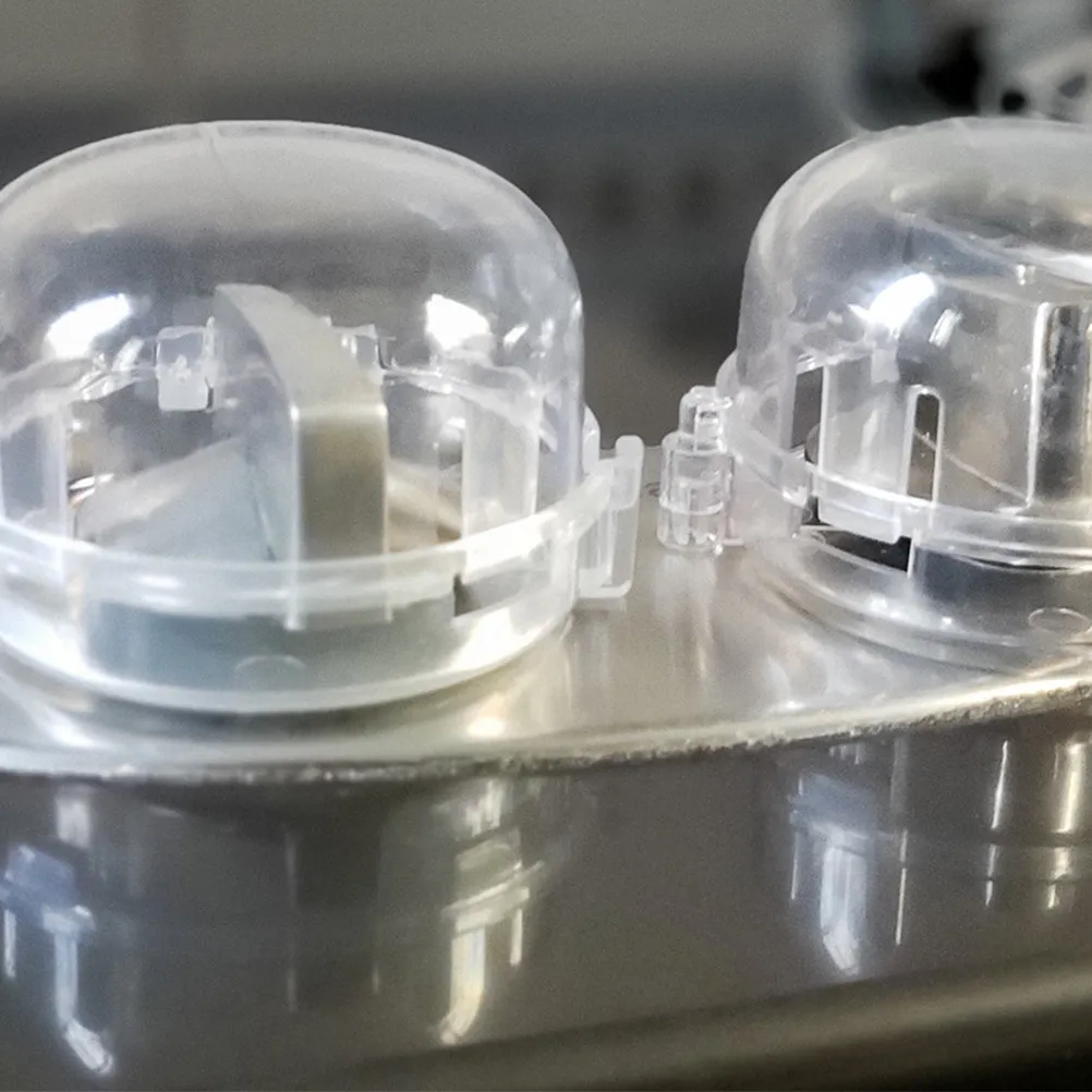 

2Pcs Gas Stove Knob Covers Universal Childproof Safety Locks Heat Resistant Plastic Kitchen Protector for Kids Baby