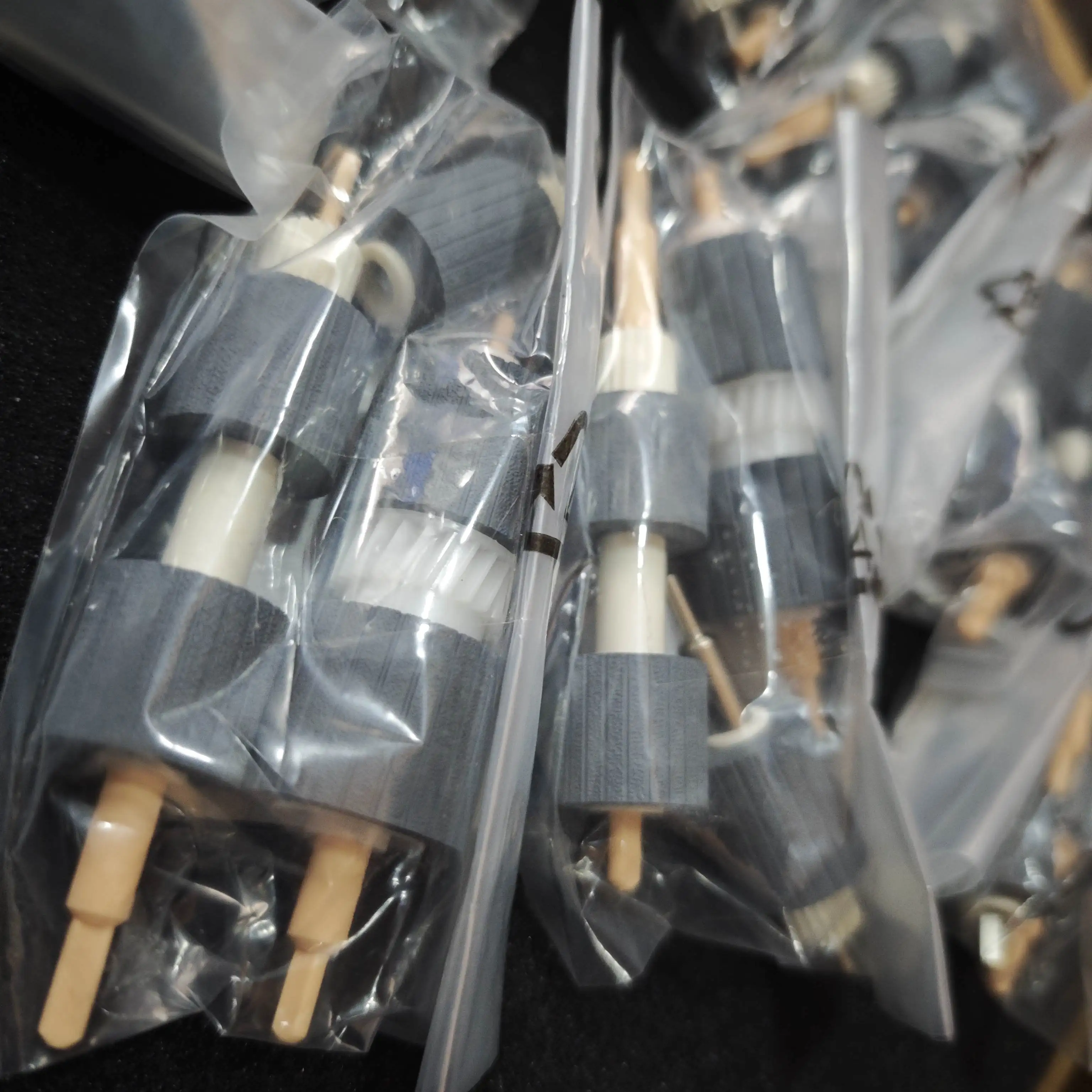 

5 компл. комплект разделительных ролика подачи для Xerox 4110 4112 4127 C60 C70 550 700 V180 V80 604K23660 604K23290