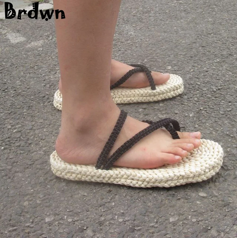 Brdwn Ruffy Cosplay Schuhe Strohsandalen Hausschuhe