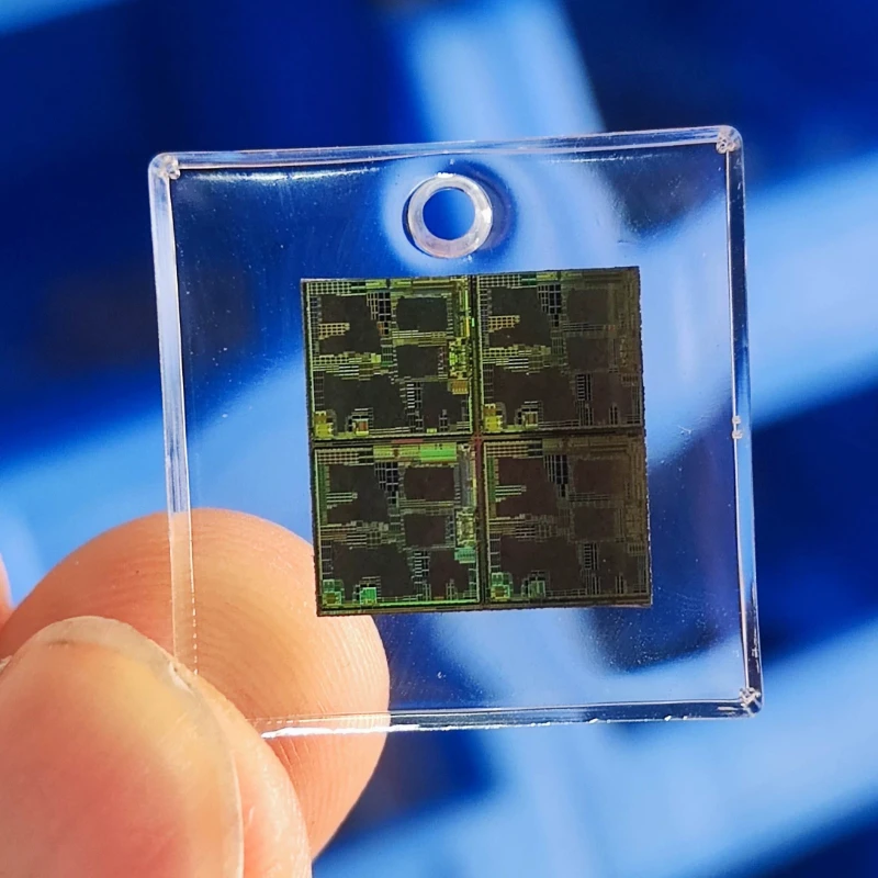Bare CPU Die Silicon Chip Wafer Core For Scientific Research Education Display Decoration DIY Pendant