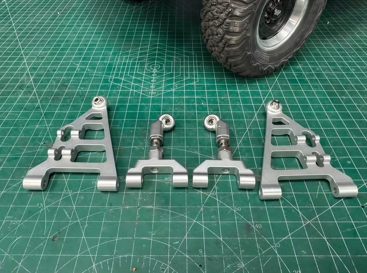 CNC Aluminum Front Upper & Lower A‑Arm Kit For KM 1/8 KM5 F‑150 Raptor Tank300 RC Crawler Suspension Upgrade Parts