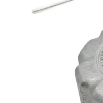 Tank Filler Cap Aluminum Fuel Cap OE Number 20770683 Easy Installation Direct Replacement For Volvo VNL Series
