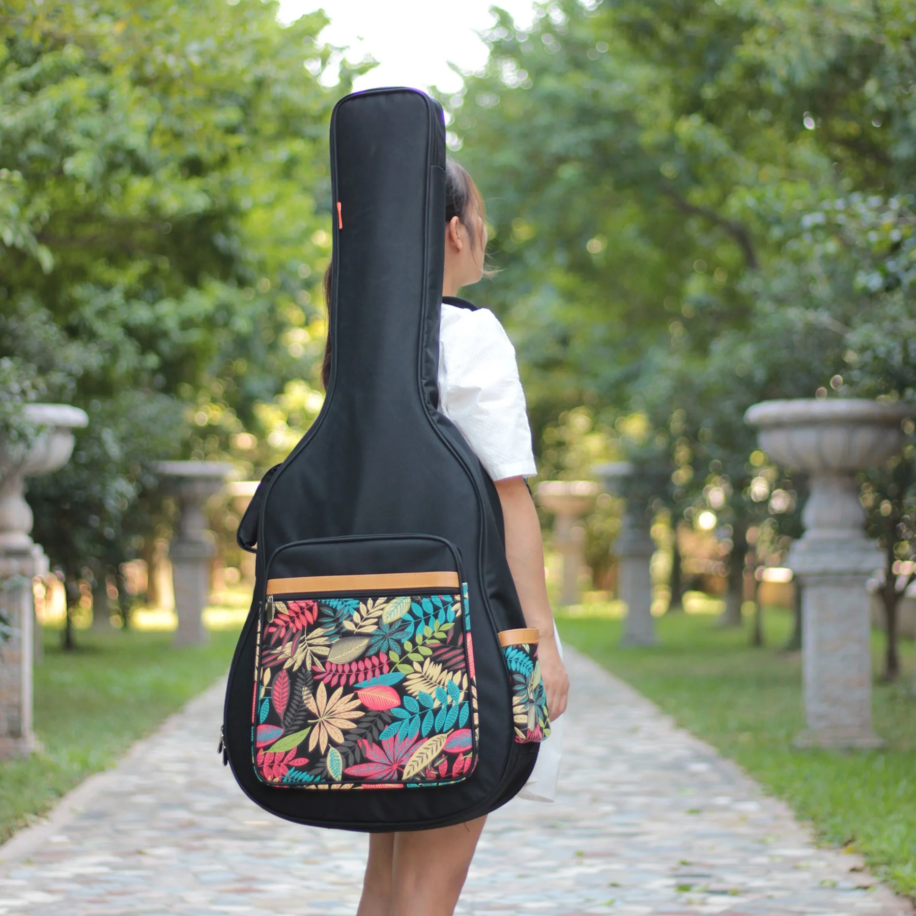 

Универсальная утолщенная сумка для акустической гитары 40/41 дюйма, удобный практичный рюкзак для фолк-гитары