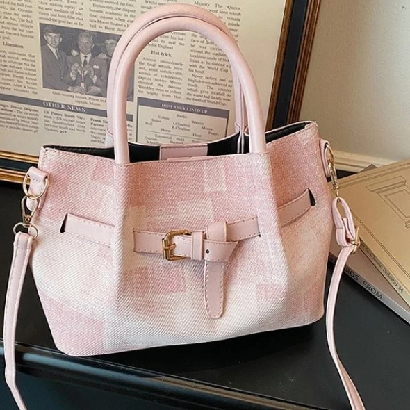 

Женская сумка из искусственной кожи, новинка 2026 года, модная сумка через плечо для женщин, трендовая сумка на плечо для женщин