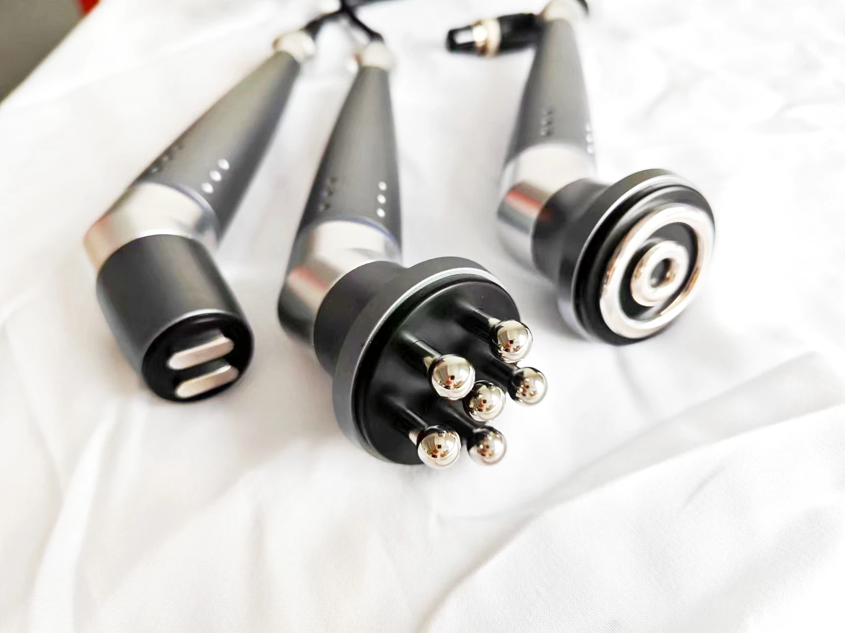 جهاز تجميل الوجه الجديد 3 في 1 متعدد الوظائف ومضاد للشيخوخة