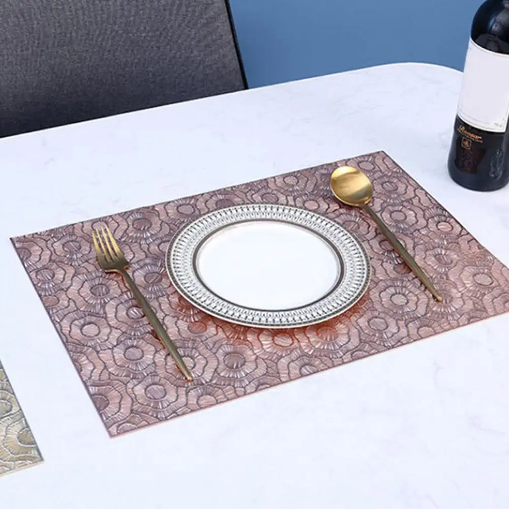 Decorative Dining Room Accessory Heat-resistant Dining Table Placemat with Pattern for Home Restaurant Anti-slip for Holiday