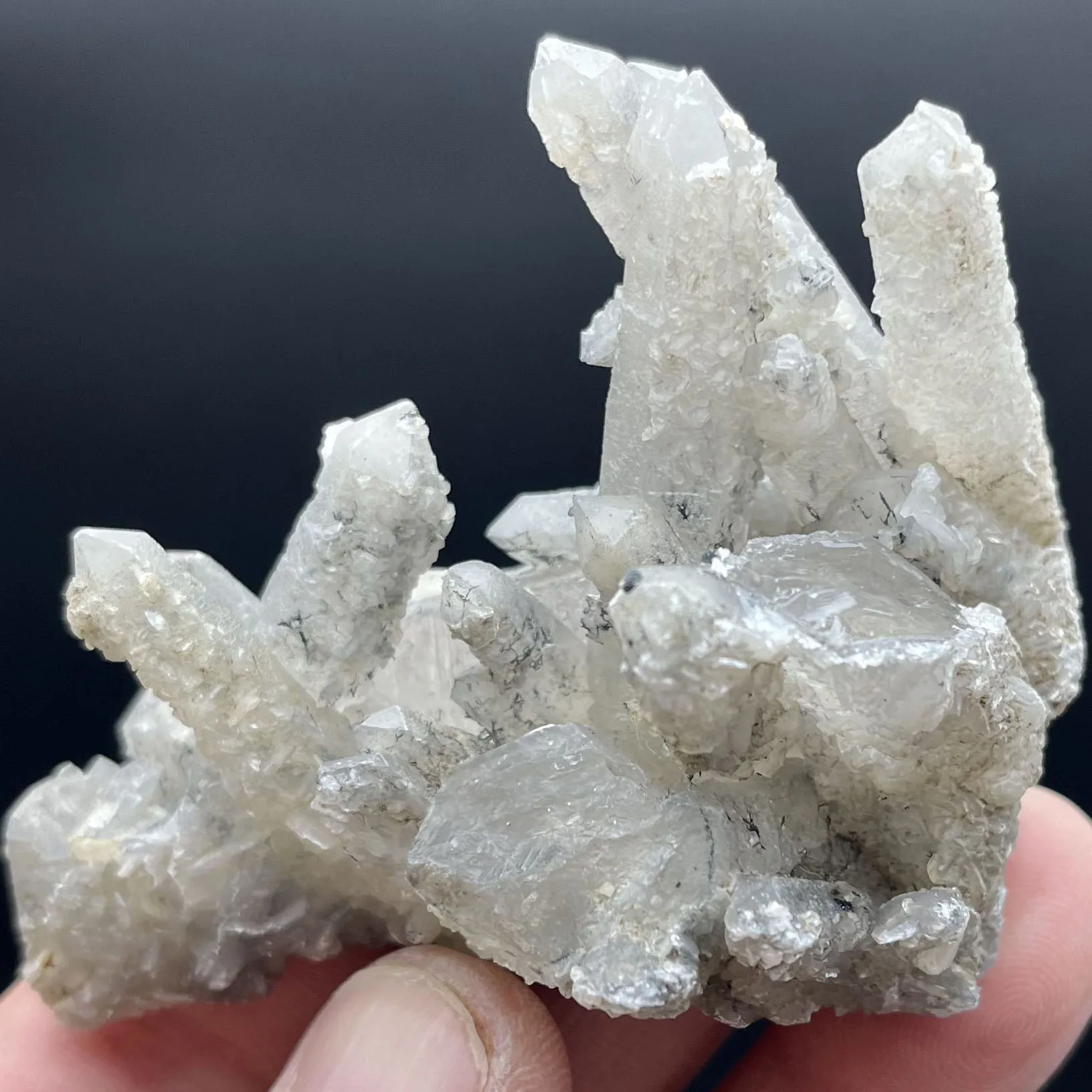 

Natural Twin Backbone Crystal Mirror Iron Ore and Calcite Symbiotic Crystal Cluster Specimen Feng Shui Energy Healing Stone