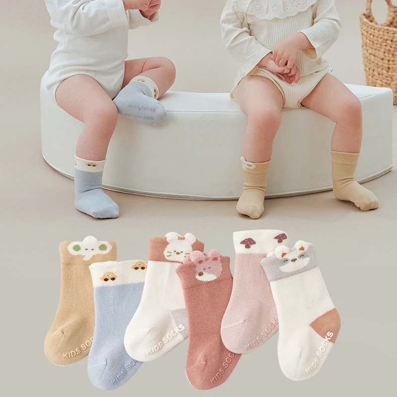 3 Paar Socken für Neugeborene, rutschfeste Kindersocken, niedliche Cartoon-Kindersocken, rutschfeste Baby-Bodensocken für Babys