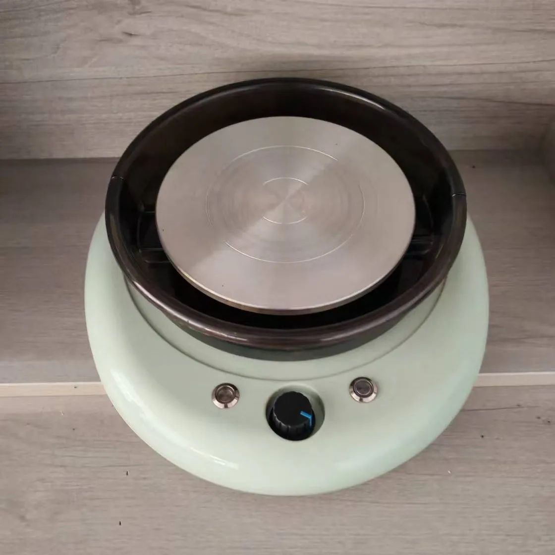 

Unmaintained Variable Speed Clay Pottery Wheel Machine for Ceramics Art Bar Clay Art Equipment Traditional Pottery Making Device