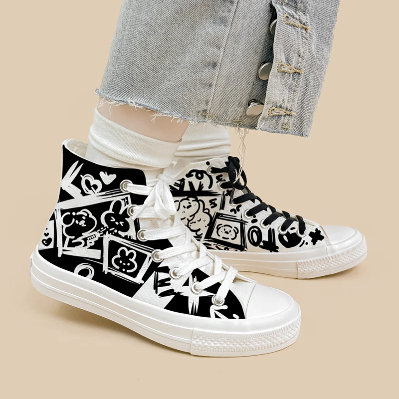 Amy and Michael Cute Teenagers High Top Sneakers Girls Students Flat Casual Graffiti Canvas Shoes Fashion Woman Vulcanize Shoes