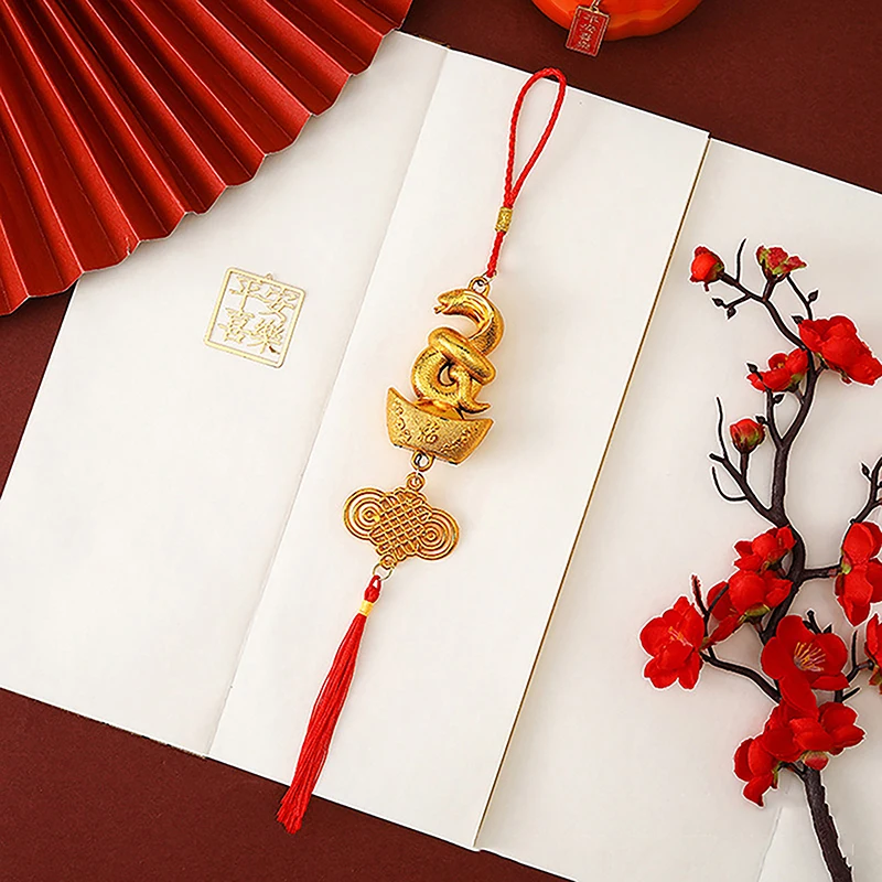 New 1Pc 2025 Year Of The Snake Gold-Plated Plastic Zodiac Snake Pendant Lucky Mascot Home Car Hanging Ornaments