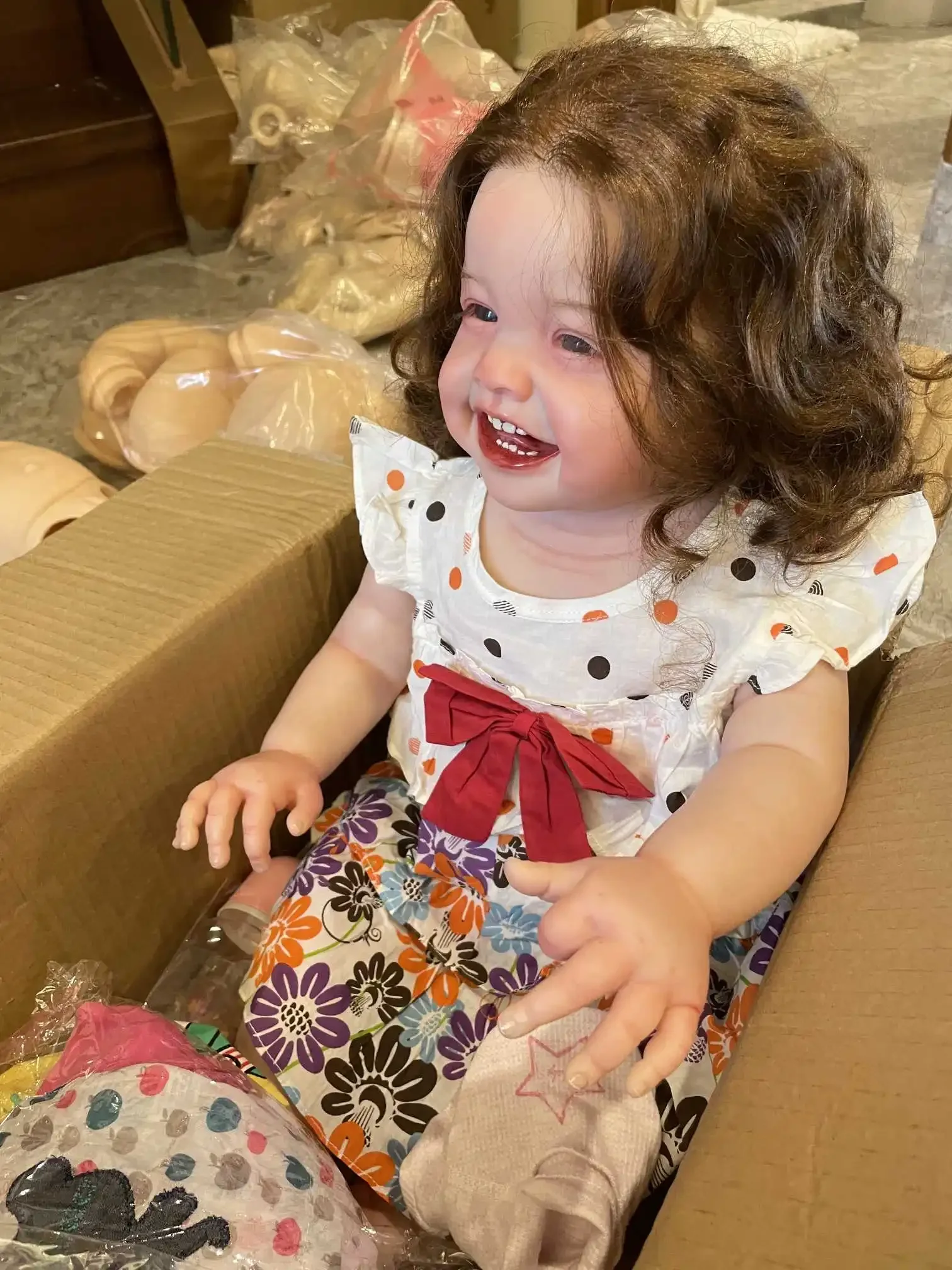 28인치 대형 리본 베베 인형 소녀 밀라 완성 베베 리본 인형 실물 같은 수제 인형