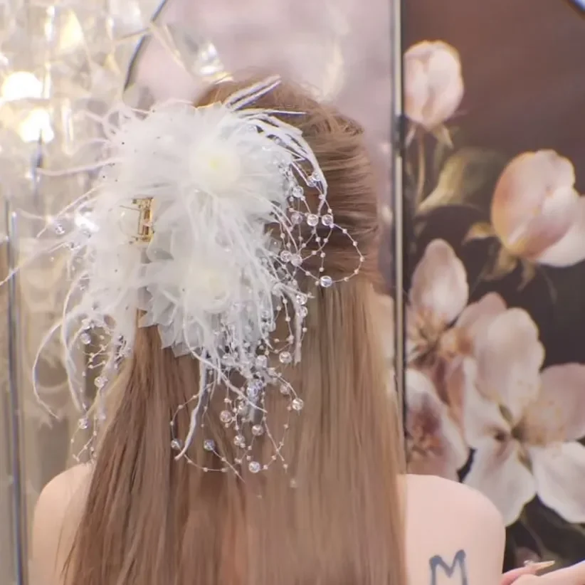 Vrouwelijke Luxe Nieuwe Haar Hoofddeksels Accessoires Kralen Kwasten Verjaardagsfeestje Haar Klauw Vrouwen Emperament Haar Haai Clips