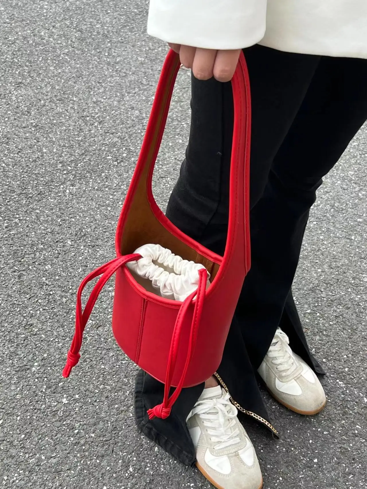 Korean Minimalist Drawstring Design Water Bucket Bag Red Artistic Casual Handheld Shoulder Bag Vegetable Basket Mother Child Bag