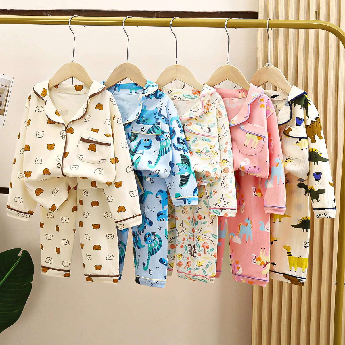 

Children's Spring Summer Pajamas Sets Boys Girls Cute Cartoon Print Long Sleeve Lapel Sleepwear Baby Casual Loose Homewear