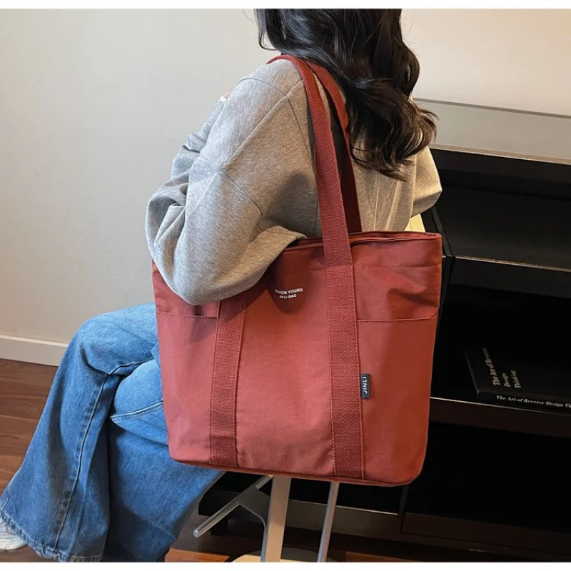 

Sophisticated Women's Crossbody-Bag Crafted From Ocelot-Print Leather Boasting Honduras Vintage Spacious Soft Daily Style