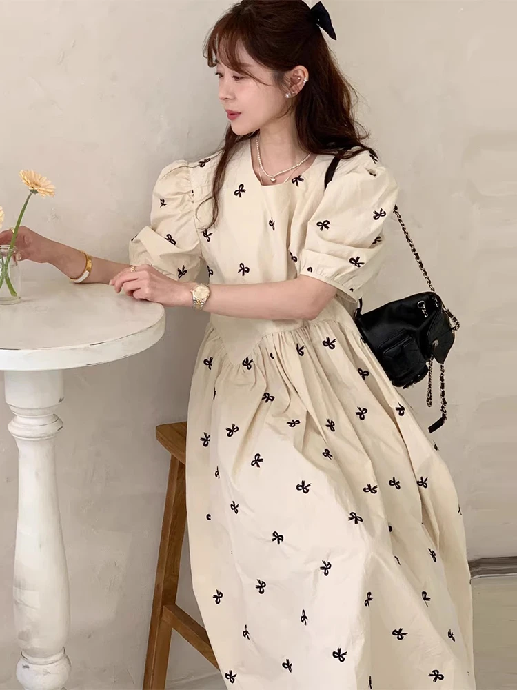 Korejpaa Casual Retro Summer Dress moda coreana girocollo fiocco ricamo abiti da donna elegante manica a sbuffo abiti Femme