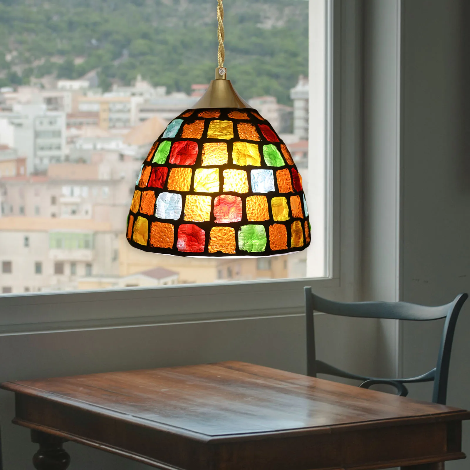 

E27French Style Creative Color Glass Retro Style Pendant Light Nostalgic Bedside Table Cafe Bar Restaurant Atmosphere Chandelier
