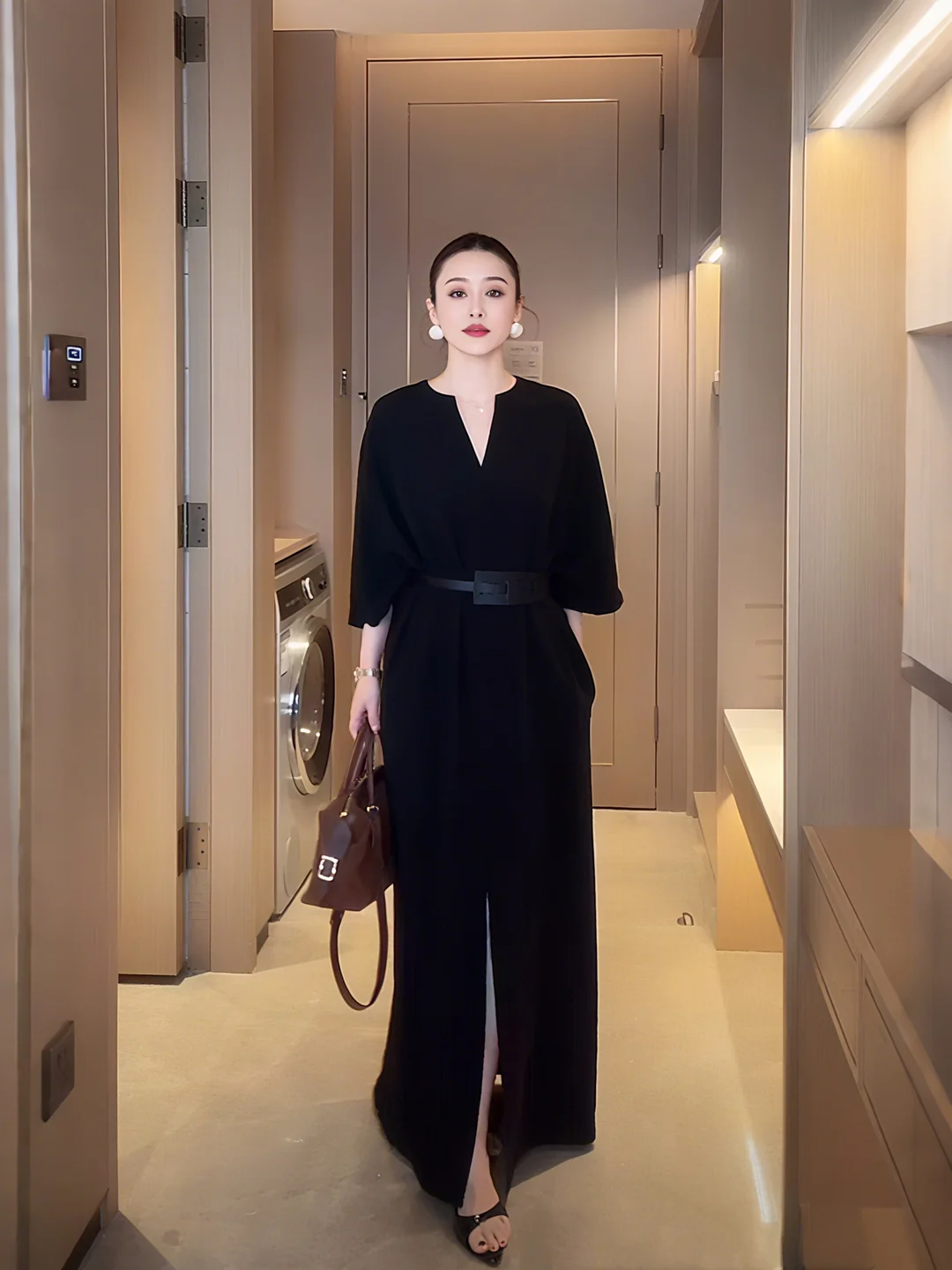 

Slimming Effect Heavyweight Large Size Autumn Dress Shoulder Insertion V-Neck Long Skirt Conceals Belly for Plump Women