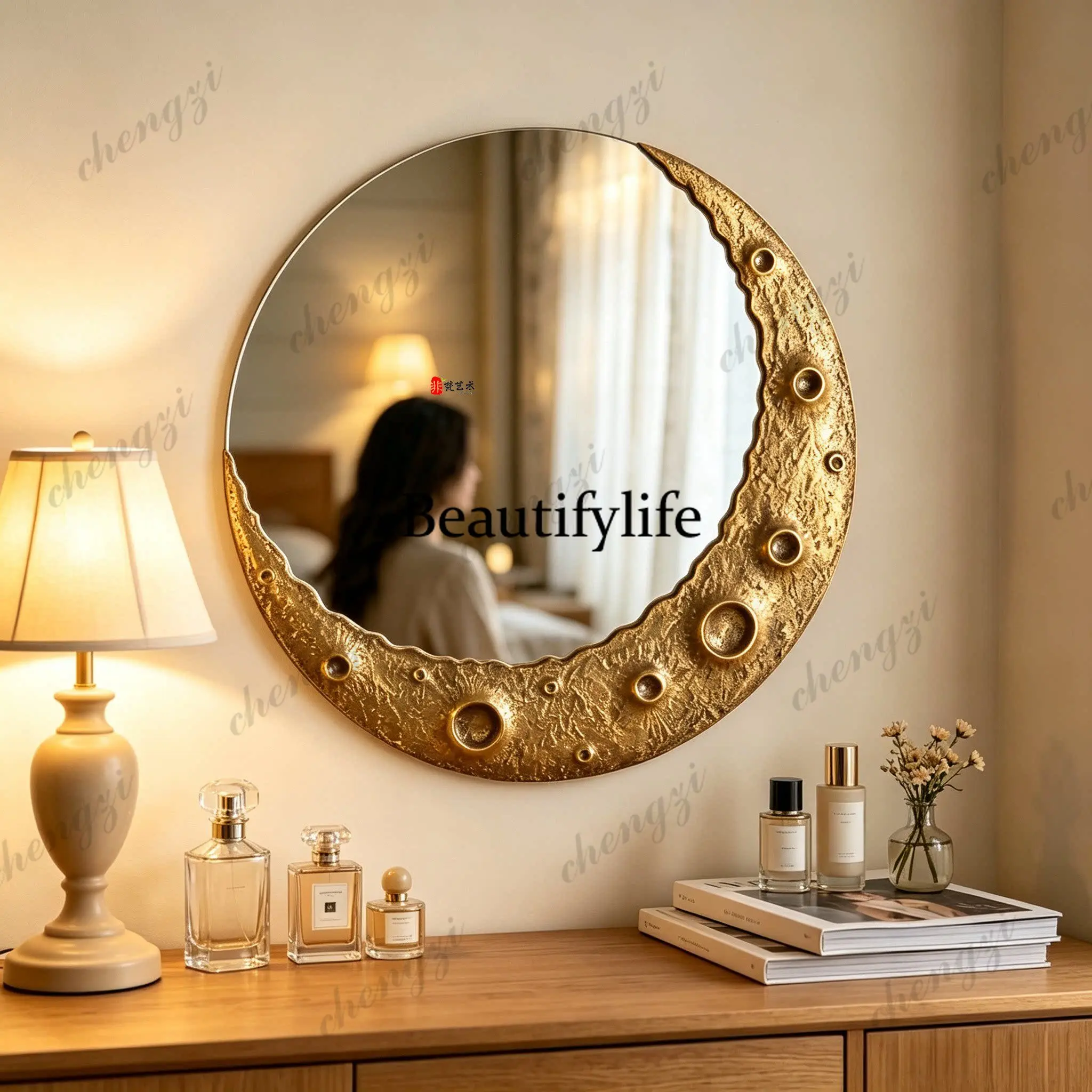 European bathroom wall-mounted bathroom vanity mirror French creative moon vanity mirror American fireplace decorative mirror